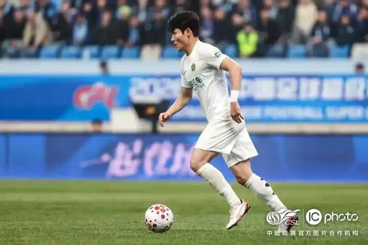 德国乙级联赛：沙尔克04 VS 不莱梅